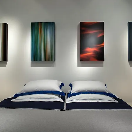 Art Gallery Apartment Lisbon Room photo